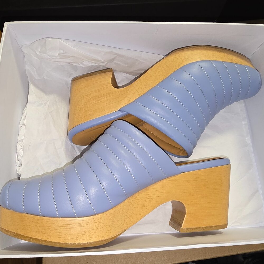 Beklina Ribbed Clog Hydrangea